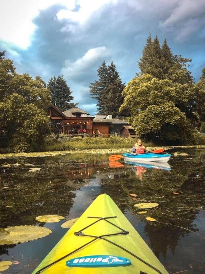 Bramblebank Cottages Harrison Hot Springs Exterior foto